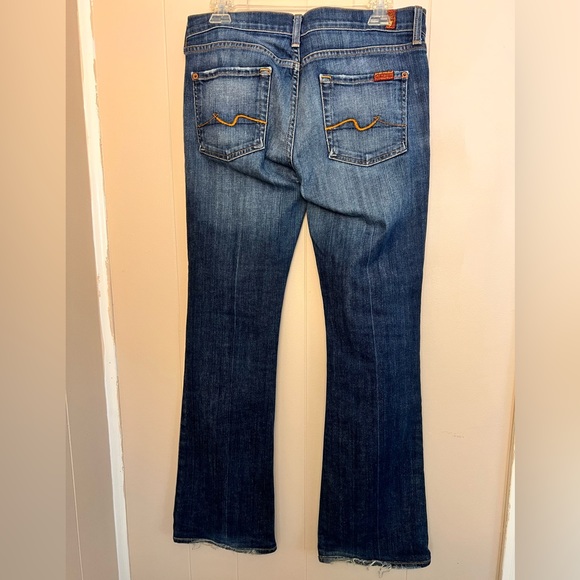 7 for All Mankind Flare, Women’s 29 ‼️Flawed‼️ Please see description and pics - Picture 2 of 9